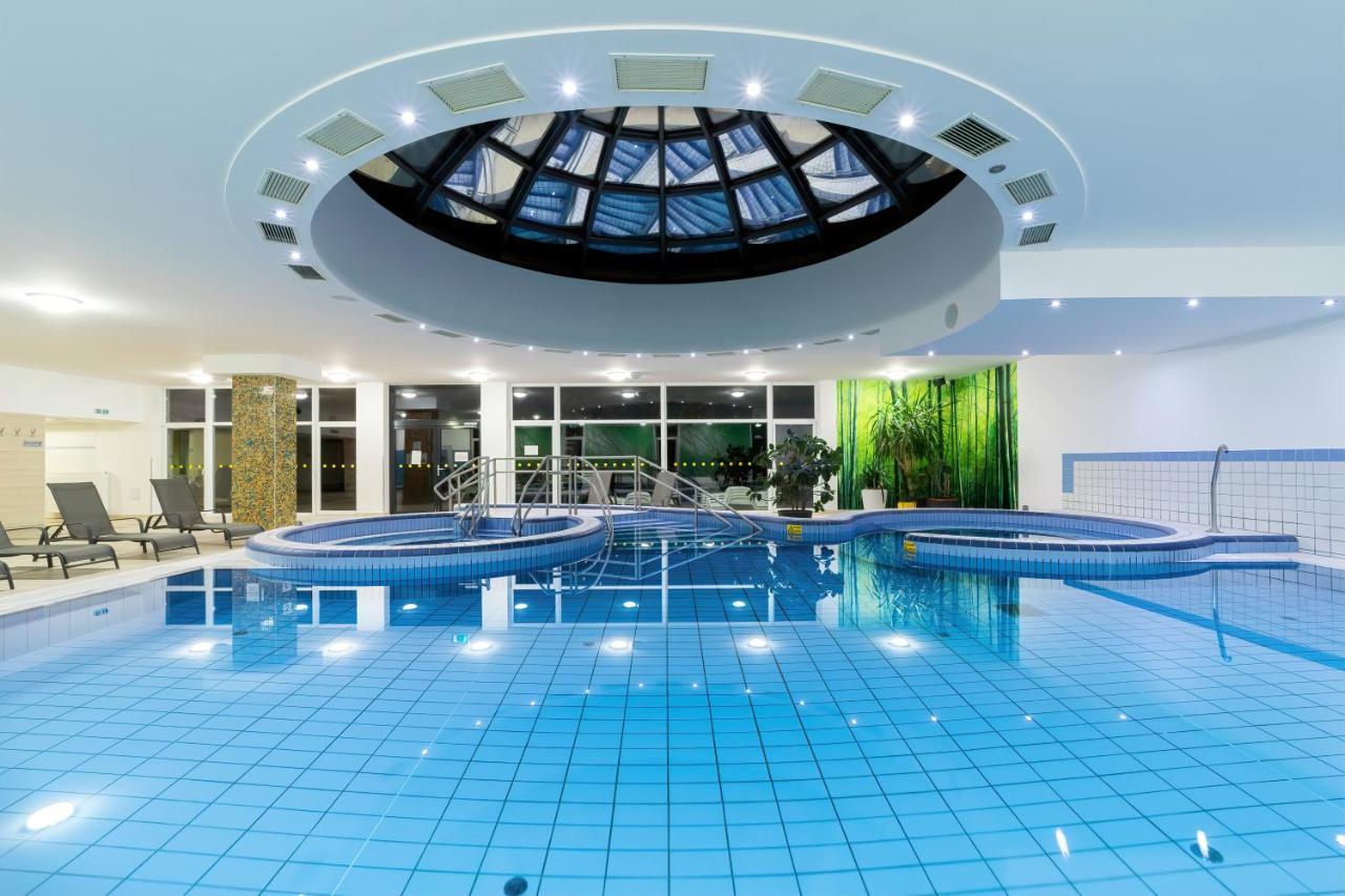 Napfeny Hotel Zalakaros Ngoại thất bức ảnh