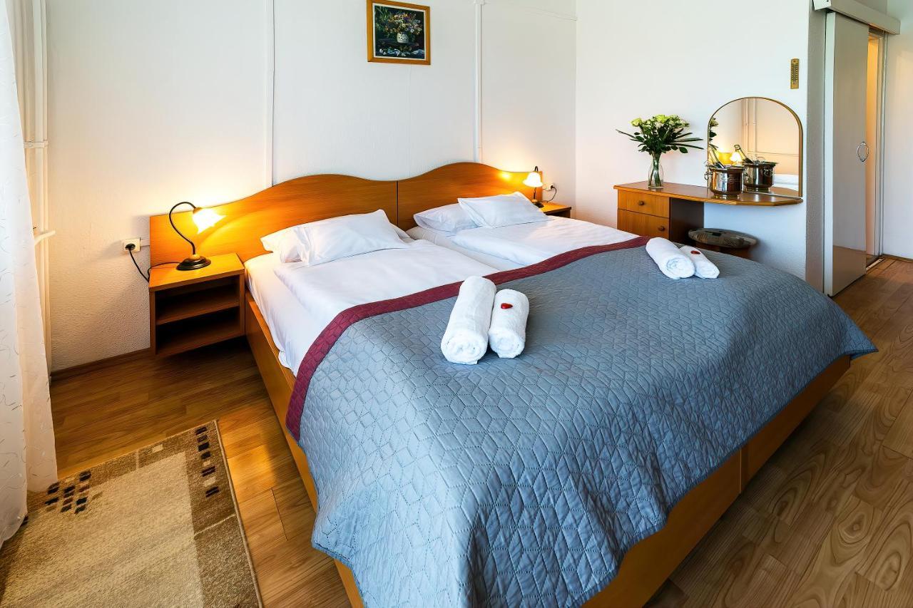 Napfeny Hotel Zalakaros Ngoại thất bức ảnh