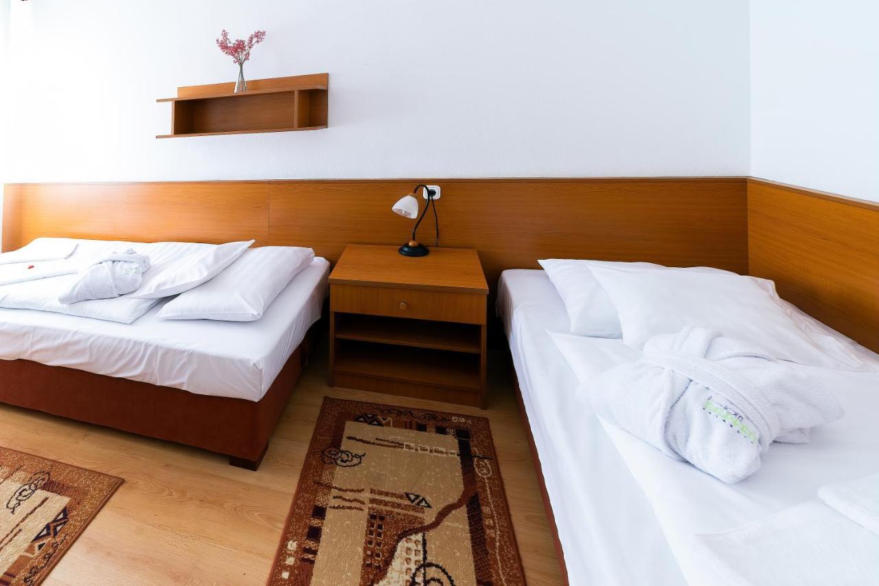 Napfeny Hotel Zalakaros Ngoại thất bức ảnh