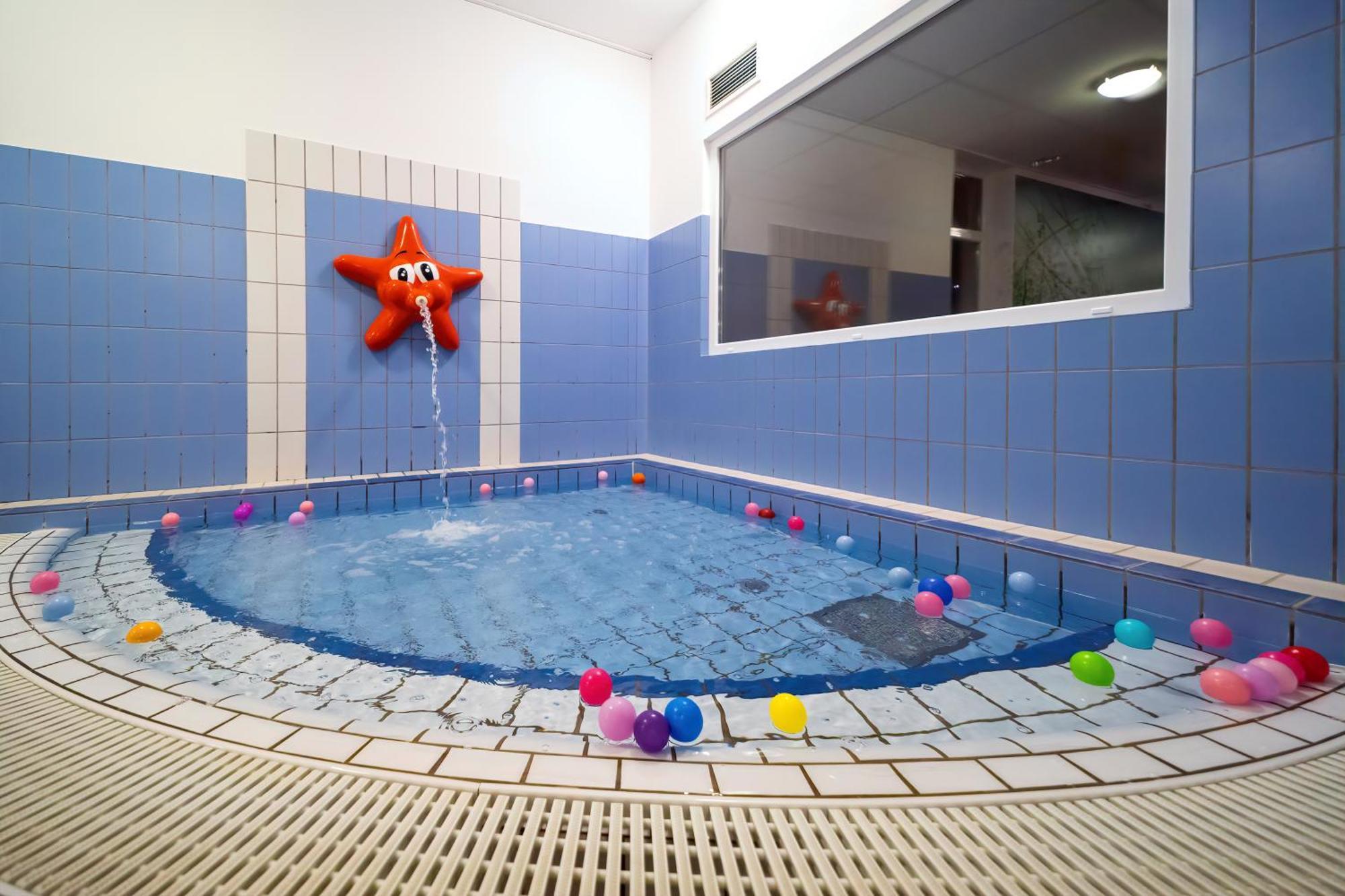 Napfeny Hotel Zalakaros Ngoại thất bức ảnh