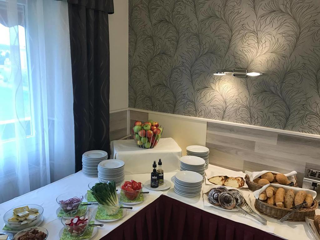 Napfeny Hotel Zalakaros Ngoại thất bức ảnh